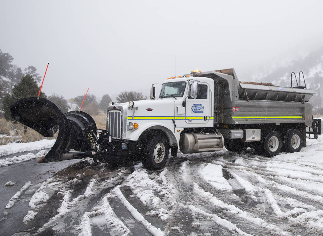Snow plows work their way up Mount Charleston on Tuesday, Jan. 15, 2019, in Las Vegas. Benjamin Hager Las Vegas Review-Journal