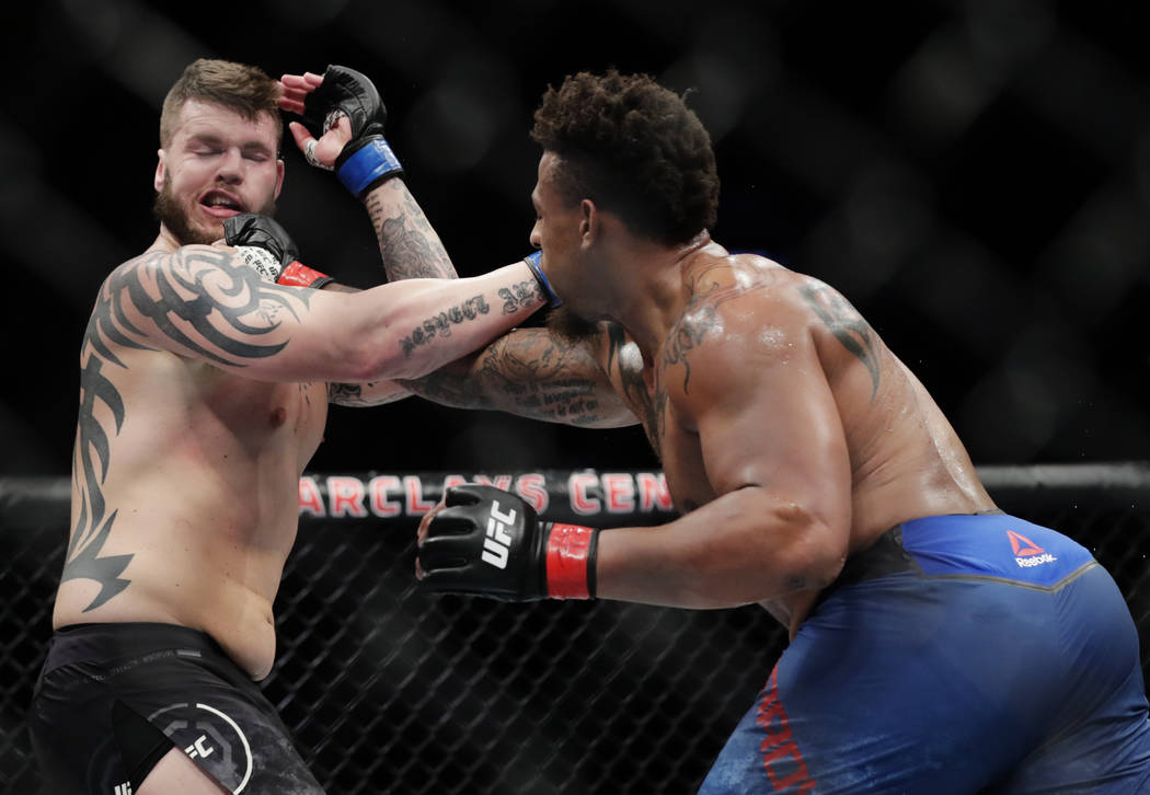 Dallas Cowboys: Former defensive end Greg Hardy promotes local MMA match