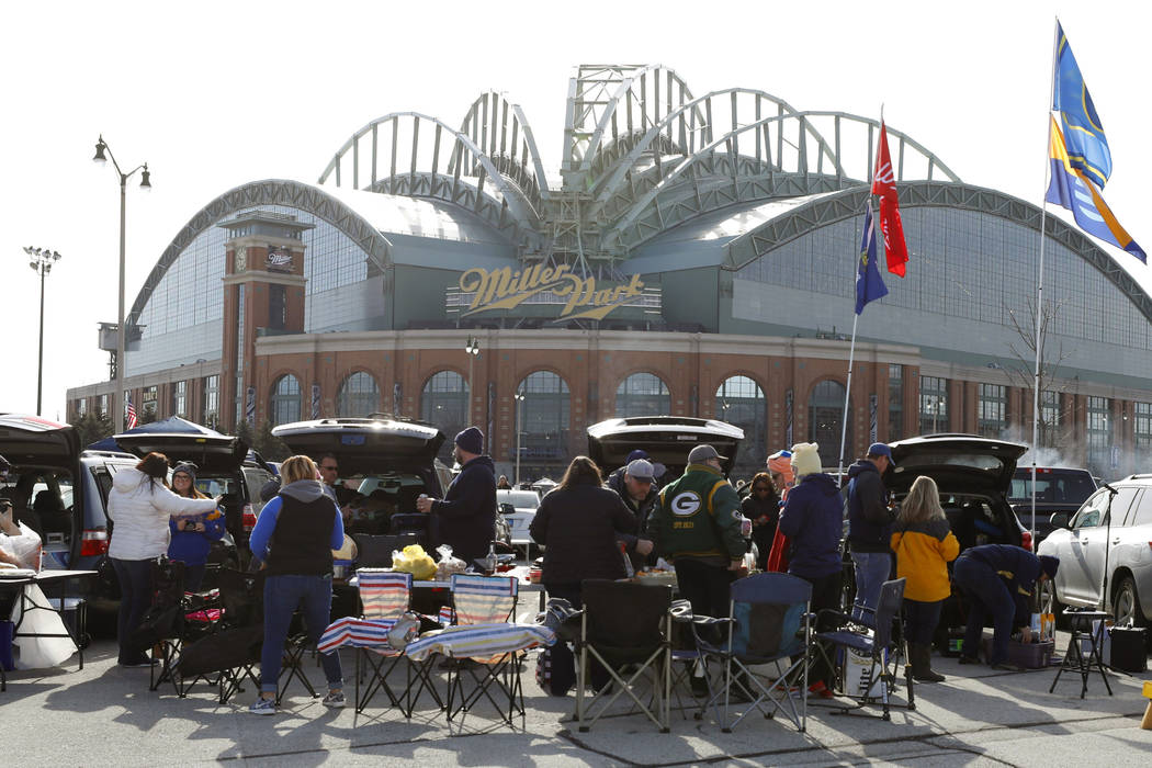 Brewers promise lower prices for fan gear at Miller Park