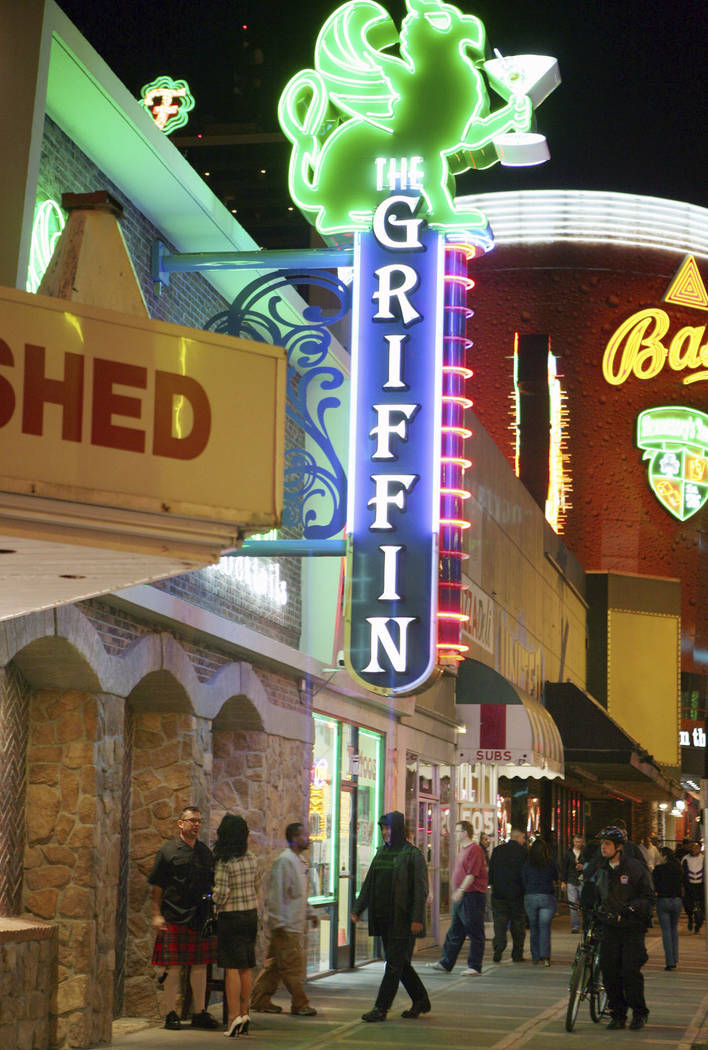 The Griffin on East Fremont Street in downtown Las Vegas, Friday, Oct. 20, 2007. (Ronda Churchill/Las Vegas Review-Journal)
