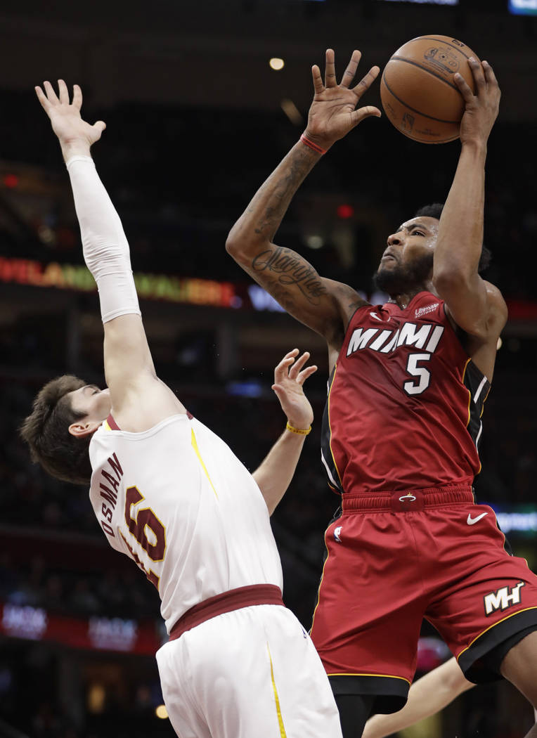 Miami Heat's Derrick Jones Jr. enters dunk contest full of
