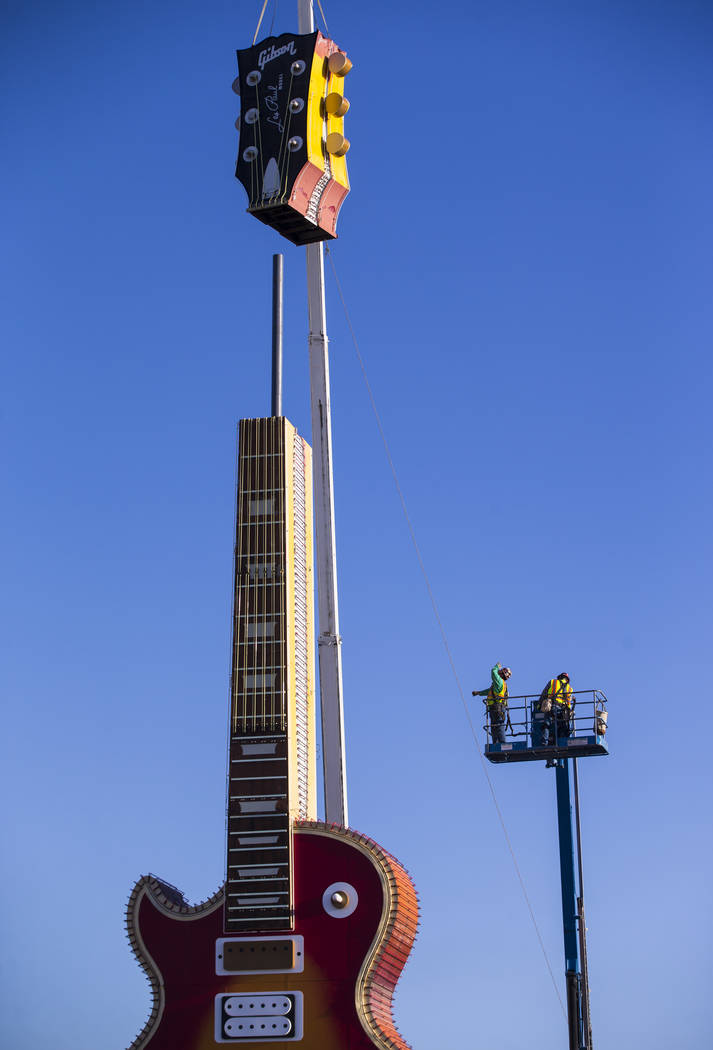  Hard  Rock  Cafe sign falls into place in Las Vegas  PHOTOS 