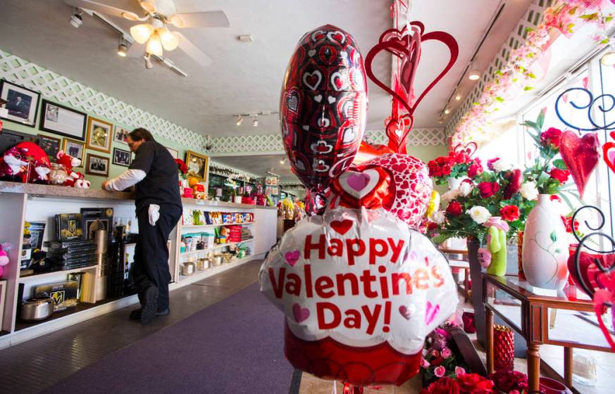 Retailers see fewer Nevadans celebrating Valentine’s Day Las Vegas