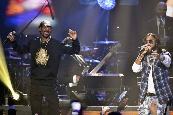 Snoop Dogg, left, and B. Slade perform during the 33rd annual Stellar Gospel Music Awards at the Orleans Arena on March 24, 2018 in Las Vegas, Nevada. (Earl Gibson III/Getty Images)