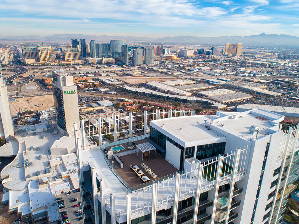 The penthouse has sweeping views of the Las Vegas Strip. (Ivan Sher Group)