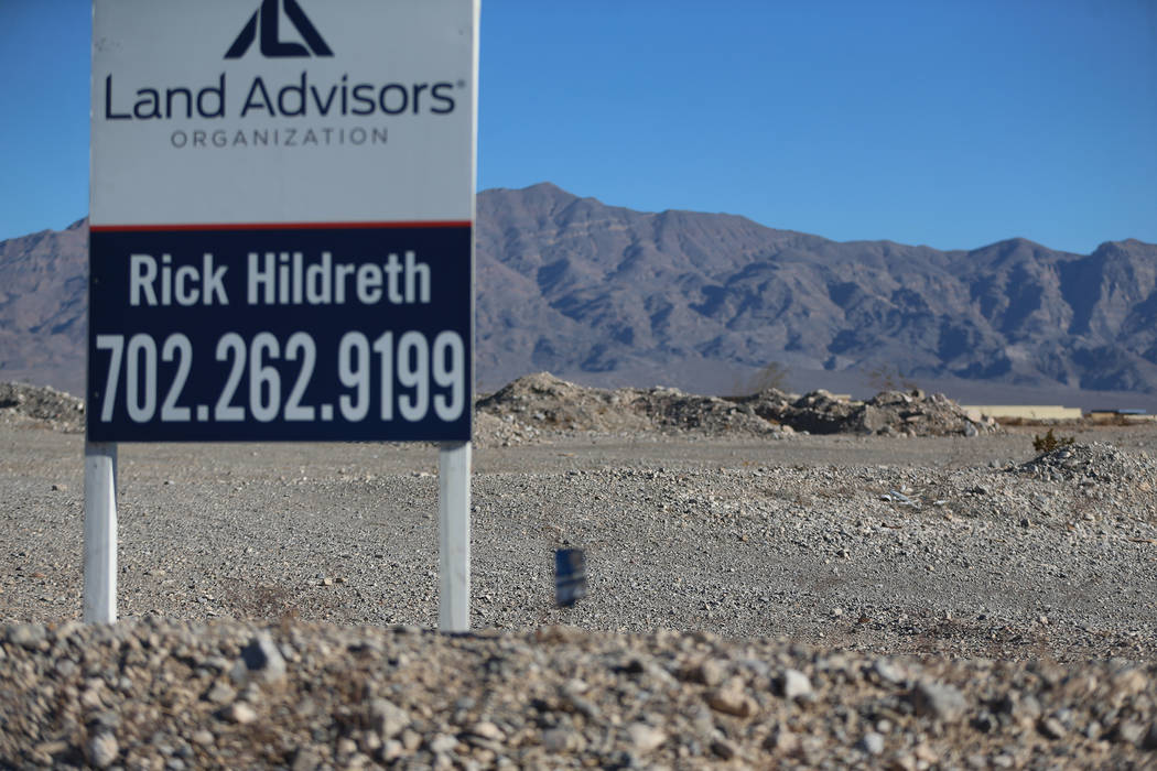 The corner of Grand Montecito Parkway and Deer Springs Way in Las Vegas where KB Home has filed plans for a 60-acre housing, Tuesday, Jan. 22, 2019. Erik Verduzco/Las Vegas Review-Journal) @Erik_V ...