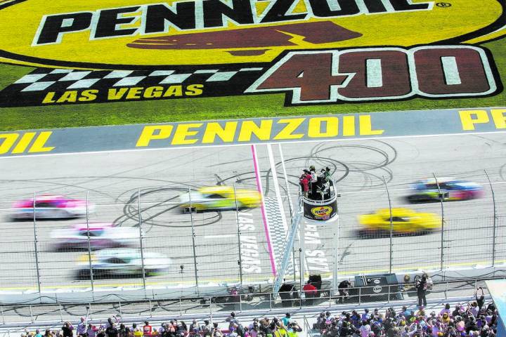 Racers compete in the Monster Energy NASCAR Cup Series Pennzoil 400 on Sunday, March 3, 2019, at Las Vegas Motor Speedway, in Las Vegas. (Benjamin Hager Review-Journal) @BenjaminHphoto