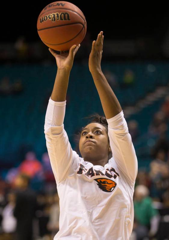 Oregon State junior guard Madison Washington (3), a Las Vegas native and Bishop Gorman graduate, warms up before the start of the Beavers Pac 12 Tournament game with the Washington Huskies on Frid ...