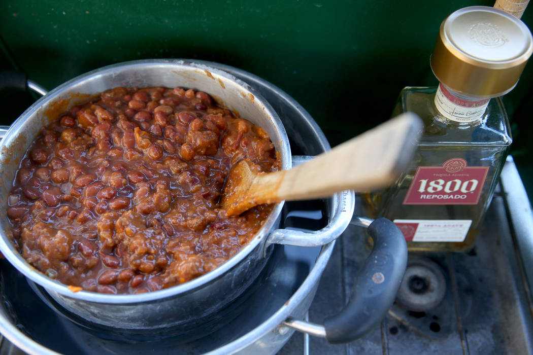 Fans converge, compete in Nevada chili cookoff — VIDEO Food Entertainment
