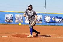 Basic's Shelby Basso delivers a pitch against Sierra Vista on Friday, March 29, 2019. Basso thr ...