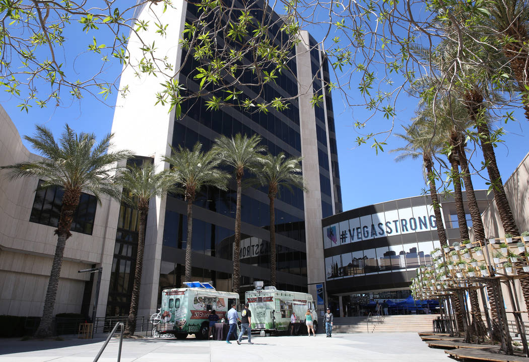 Las Vegas City Hall located at 495 S. Main St. in downtown Las Vegas. (Las  Vegas Review-Journal)