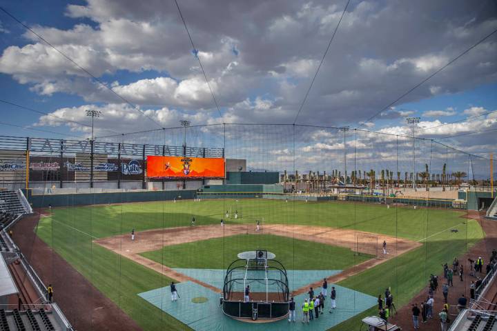 Aviators players work through drills during practice at media day at Las Vegas Ballpark on Tues ...