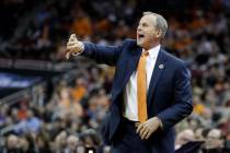 Tennessee head coach Rick Barnes calls a play during the first half of a men's NCAA Tournament ...