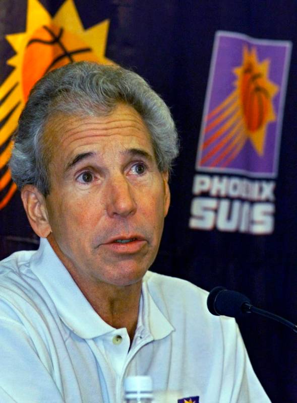FILE - In this Saturday, Dec. 18, 1999, file photo, Phoenix Suns assistant coach John MacLeod a ...