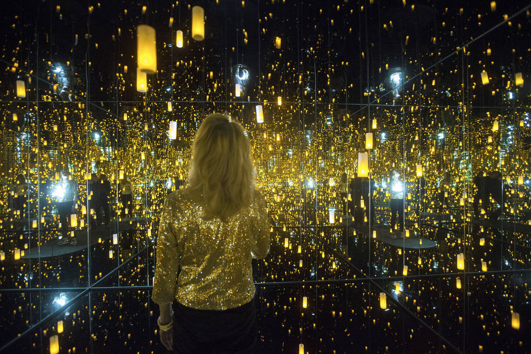 Kusama Infinity Room Exhibit In Las Vegas To Close Early