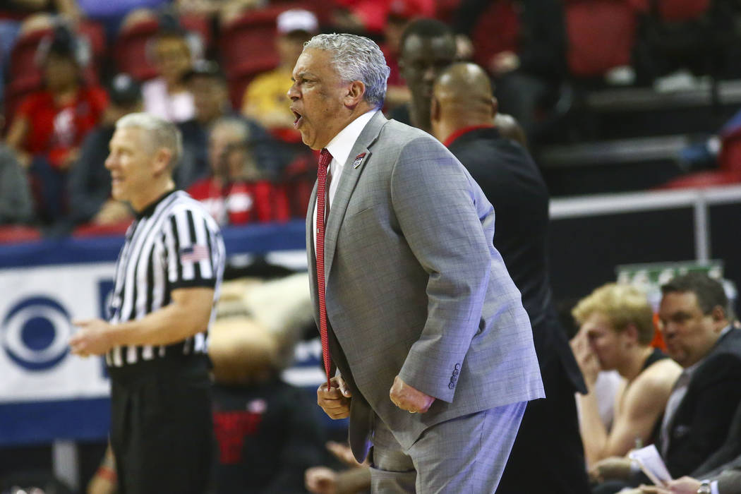 UNLV Rebels head coach Marvin Menzies reacts during the first half of a quarterfinal game again ...
