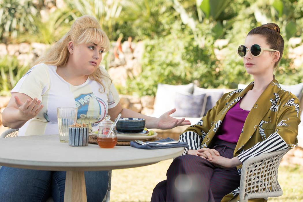 NW_03406-03416_R_COMP Rebel Wilson stars as Penny Rust and Anne Hathaway as Josephine Chesterfi ...