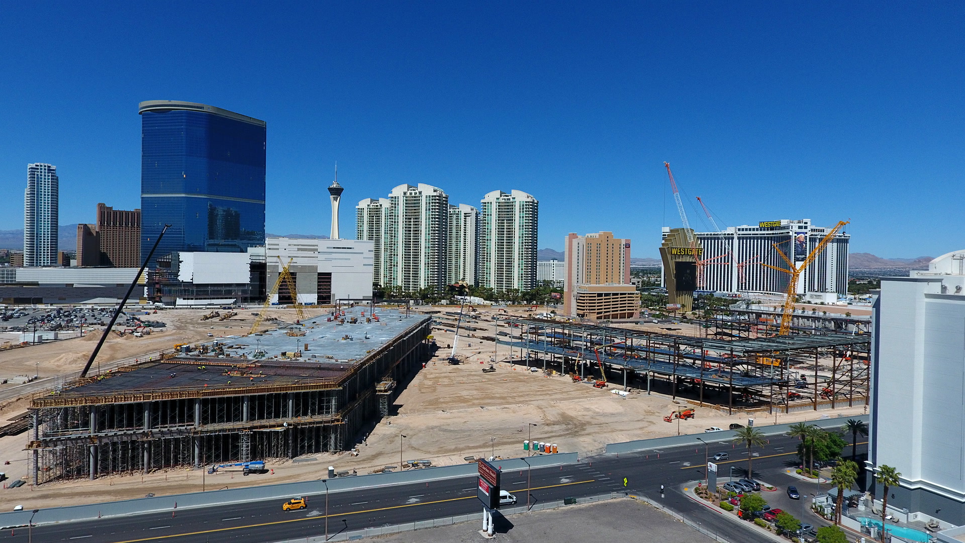 las-vegas-convention-center-expansion-on-budget-on-time-video