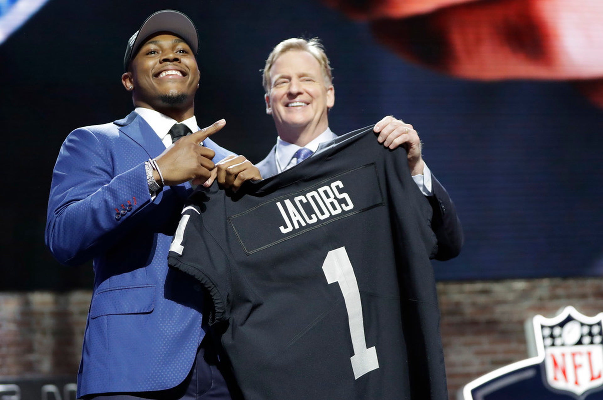 Raiders draft Josh Jacobs with 24th pick — VIDEO NFL Draft Las