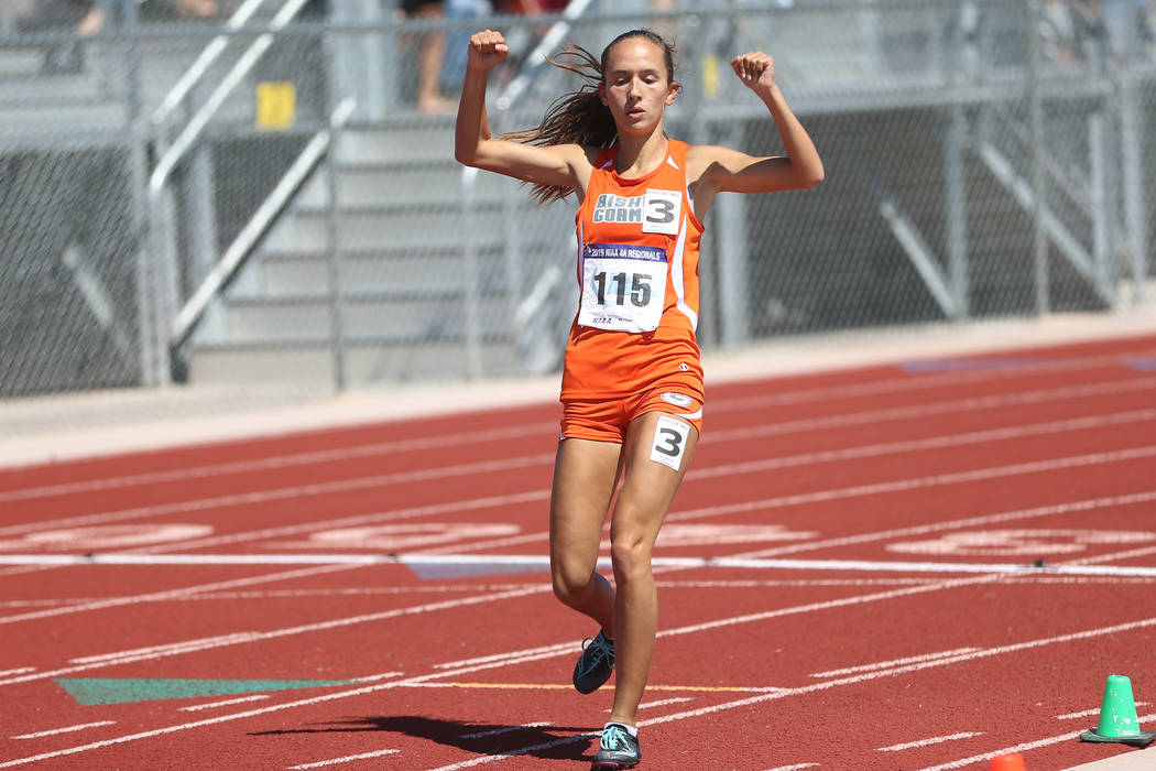 Bishop Gorman's Emilia Puskas (115) runs for first place in the Desert Regions girls 3200 meter ...