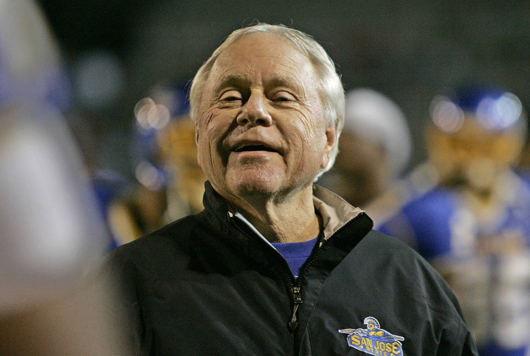 FILE - In this Friday, Nov. 21, 2008, file photo, then San Jose State head coach Dick Tomey smi ...