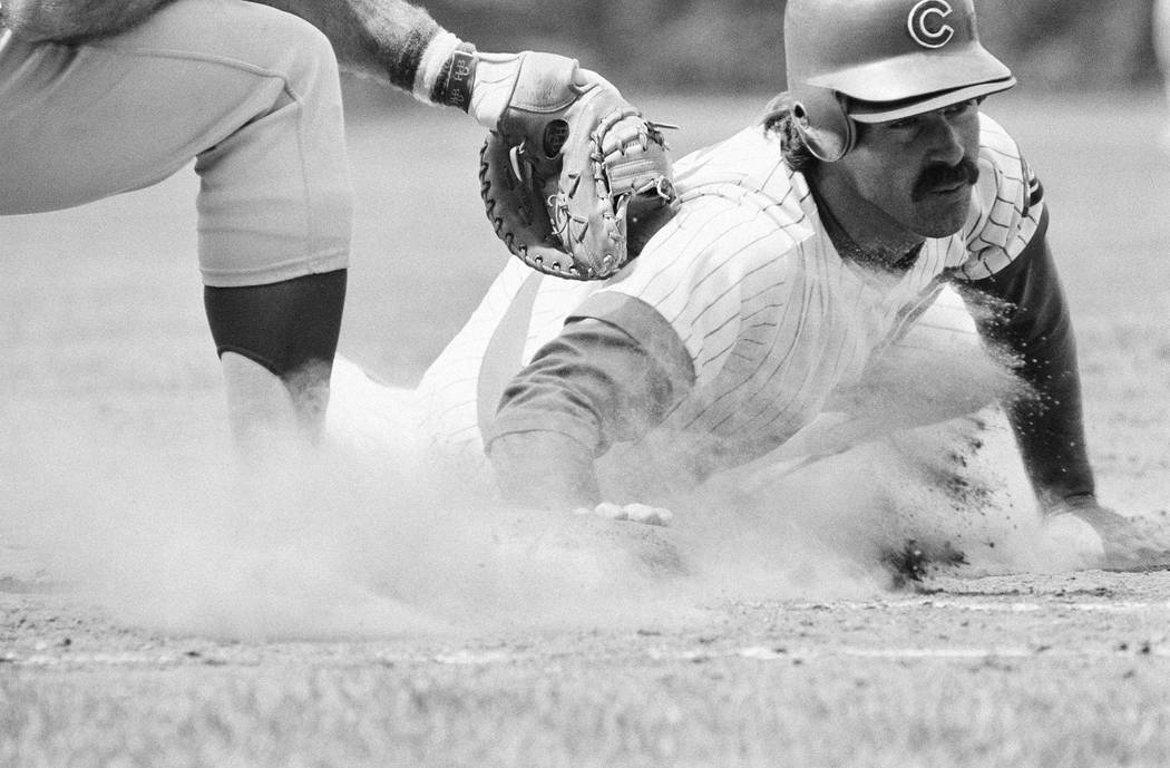 Bill Buckner, remembered for 1986 World Series error, dies