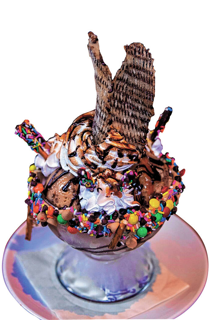 5 Las Vegas ice cream sundaes wow diners Video Food Entertainment