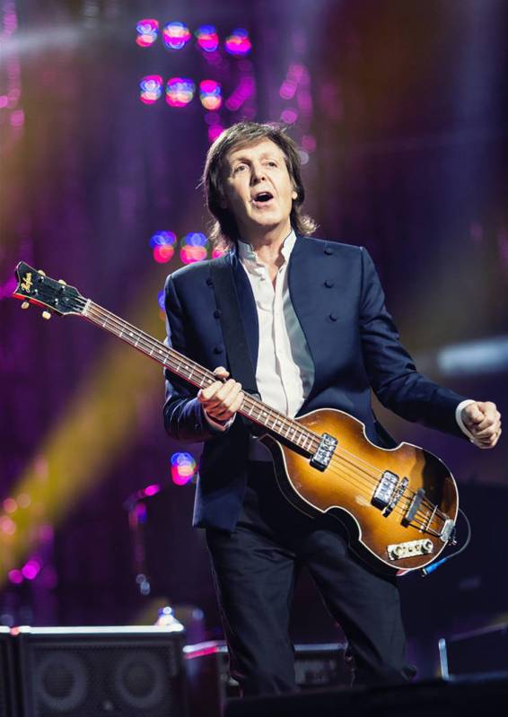 Paul McCartney (MJ Kim)