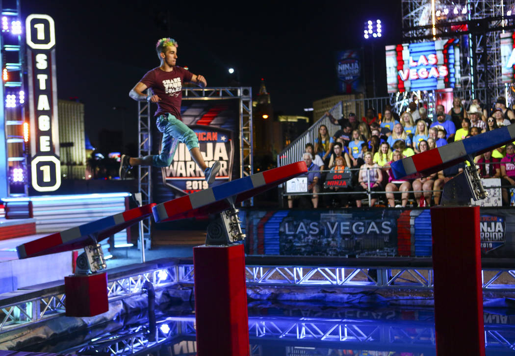 American Ninja Warrior finals return to Las Vegas Strip — VIDEO TV