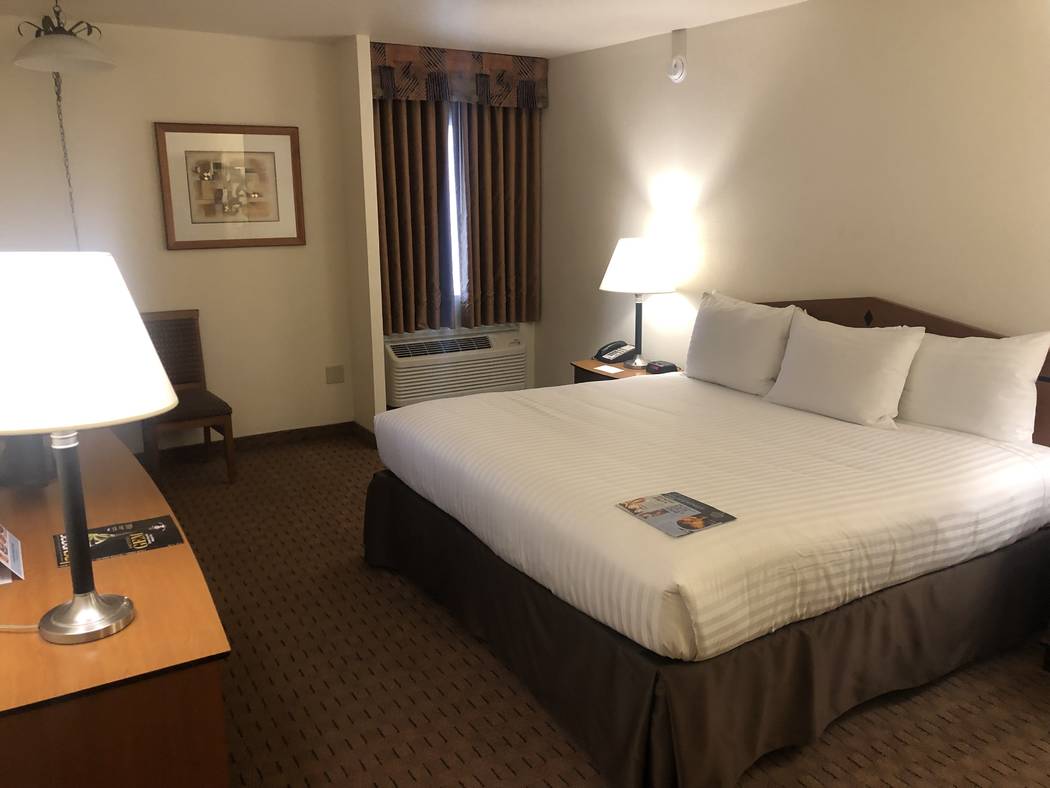A pre-renovation guest room at the Strat is shown on Tuesday, June 25, 2019 (John Katsilometes/ ...