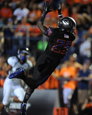 Bishop Gorman wide receiver Tyjon Lindsey catches a touchdown pass against Chandler, AZ in t ...