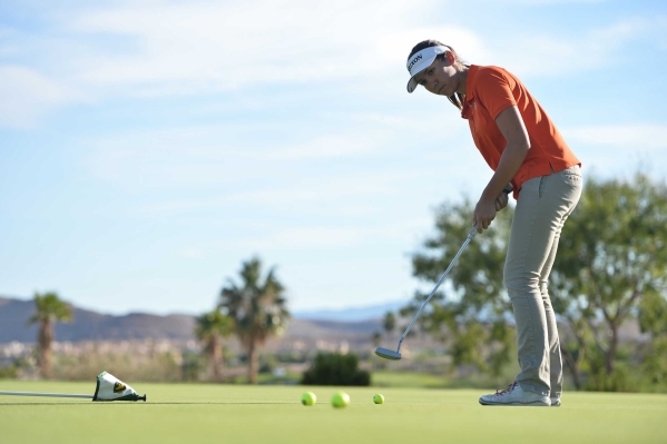 Bishop Gorman sophomore Hunter Pate putts a ball during a practice at Bear‘s Best Las ...
