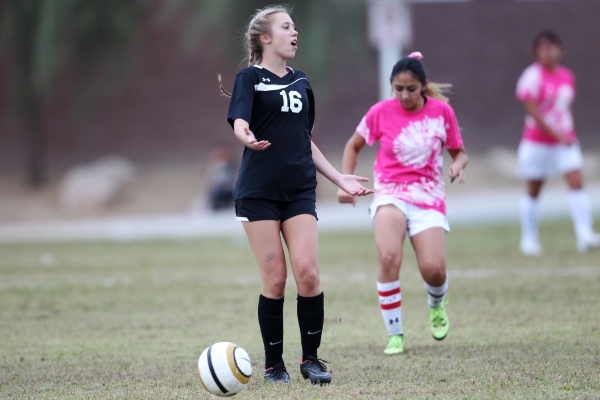 Palo Verde‘s Macee Barlow (16) reacts after getting called offside against Legacy in t ...