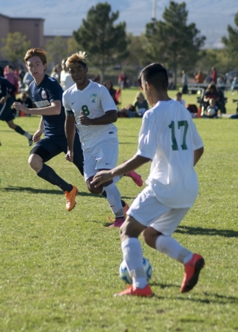 Green Valley‘s Estevan Uribe (17) looks to pass during the Sunrise Region boys soccer ...