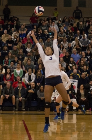 Shadow Ridge‘s Eadara Files (3) sets the ball during the Division I state semifinal ma ...