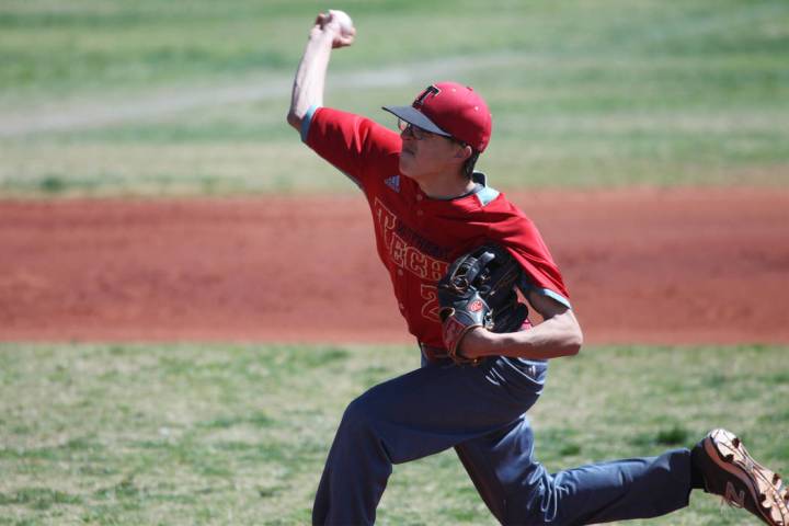 Southeast Career Tech’s Matt Martinolich (2) pitches against Chaparral during the Cowb ...