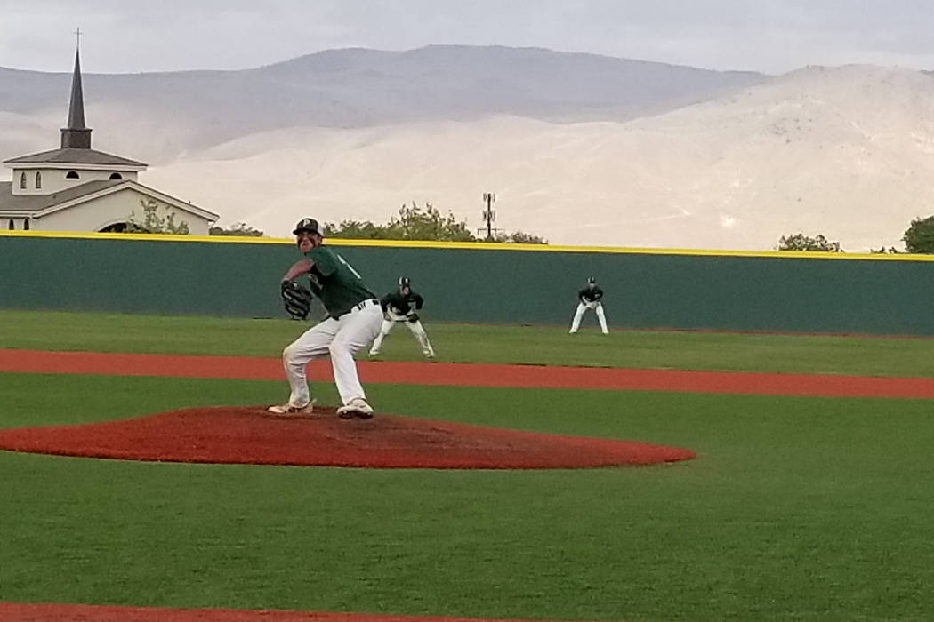 Palo Verde’s Jaret Godman fires a pitch against Bishop Manogue in the Class 4A state b ...