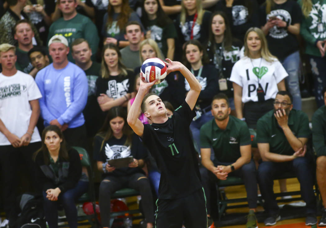 Palo Verde’s Cooper Jarman (11) sets the ball during the Class 4A state volleyball cha ...