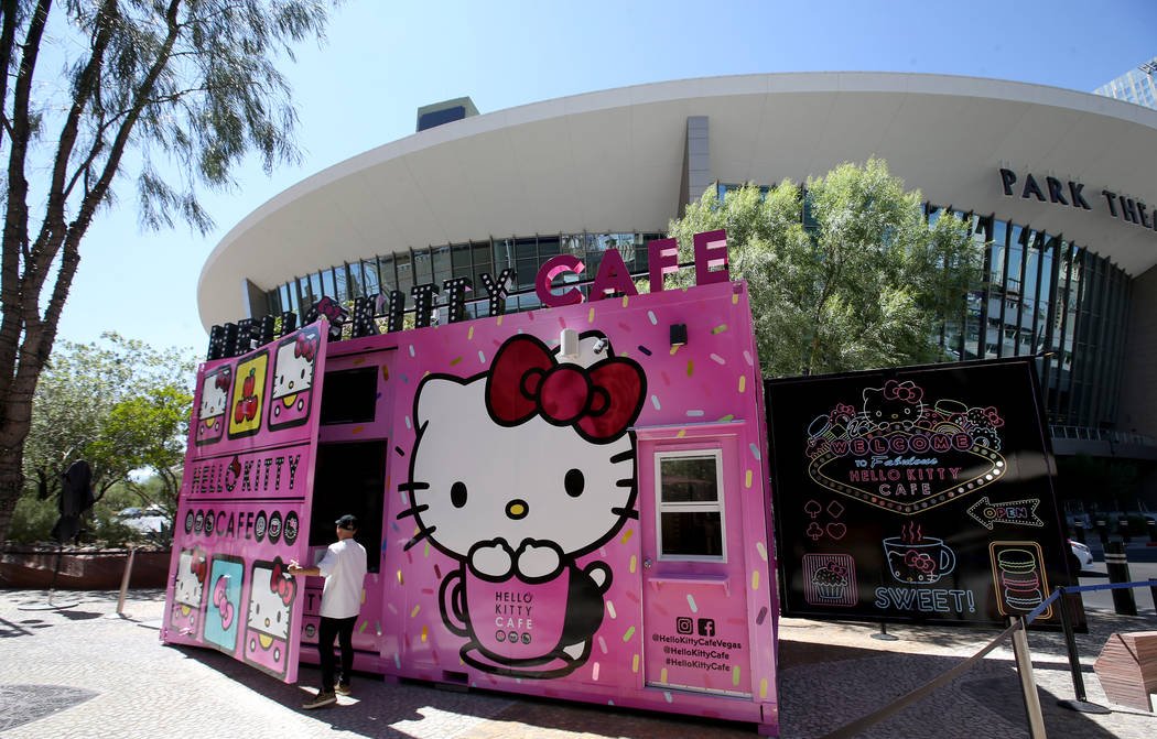 Hello Kitty Cafe opening on Las Vegas Strip — VIDEO Las Vegas Review