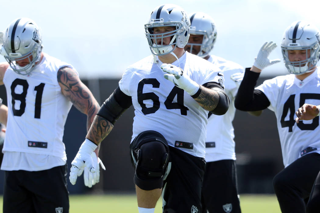Oakland Raiders tight end Paul Butler (81), offensive guard Richie Incognito (64) and fullback ...