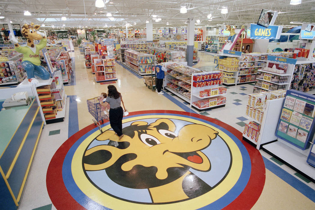 Toys R Us plans a small comeback with 2 stores this year Business