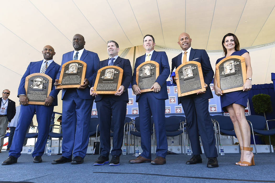 National Baseball Hall of Fame inductees Harold Baines, Lee Smith, Edgar Martinez, Mike Mussina ...
