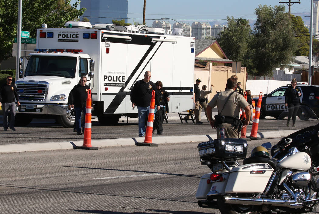 Las Vegas police investigate a barricade situation in the 5400 block of South Maryland Parkway ...