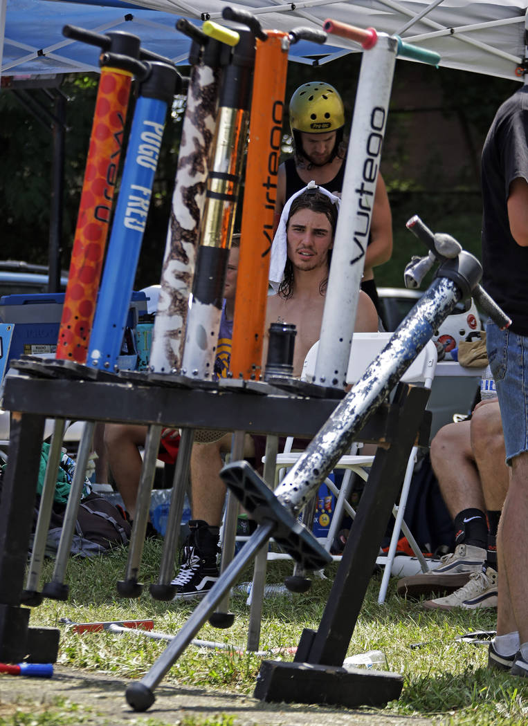 Pogopalooza hits Pittsburgh for pogo stick competition Sports