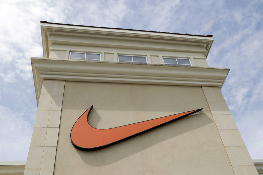 nike store boise hiring