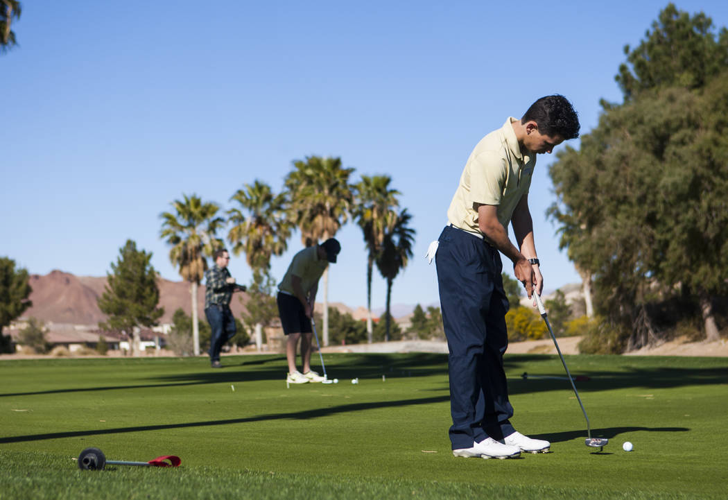 Foothill sophomore Noah MacFawn goes through drills during practice at Chimera Golf Club in ...