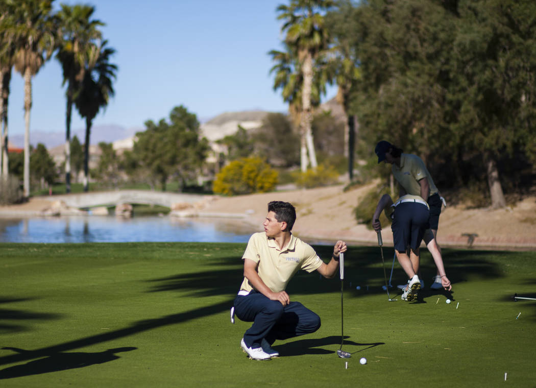 Foothill sophomore Noah MacFawn goes through drills during practice at Chimera Golf Club in ...