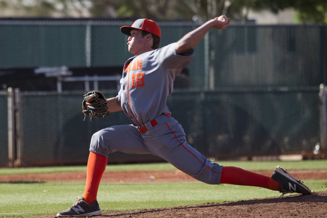 Bishop Gorman’s Vinnie DeCesare (18) pitched against Desert Oasis at Desert Oasis High ...