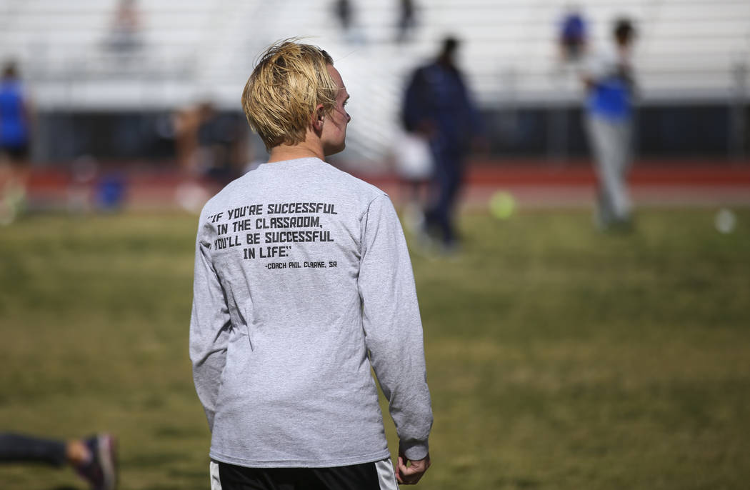 Palo Verde’s Ben Slighting before competing in the 1600-meter run during a track and f ...