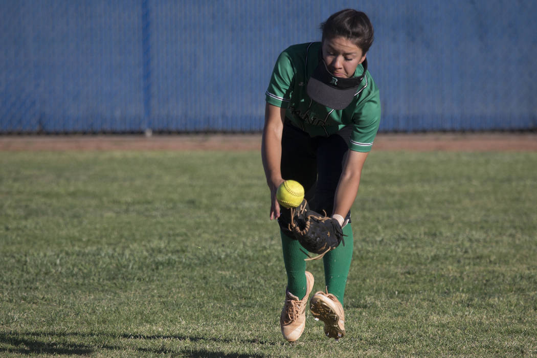 Rancho’s Lorena De La Torre (16) runs to the ball on a Liberty hit for a single at Foo ...